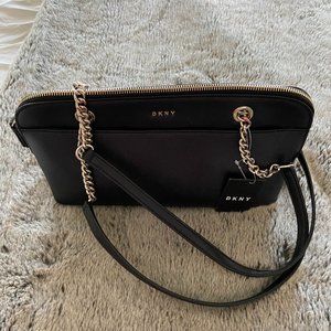 NWT DKNY BRYANT TOP ZIP CROSSBODY BAG PURSE BLACK